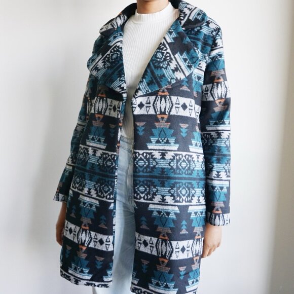 Blue Aztec Pattern Peacoat | Cozy Blue Aztec Pattern Lined Jacket - Picture 4 of 9